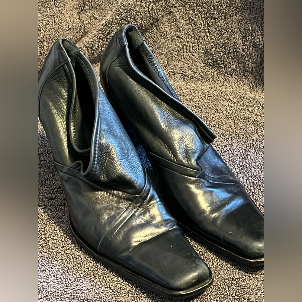 Vintage Wilkes Badhford Booties. Leather size 39.5